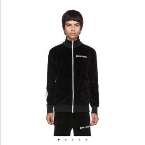 Meet your Posher, Jorge